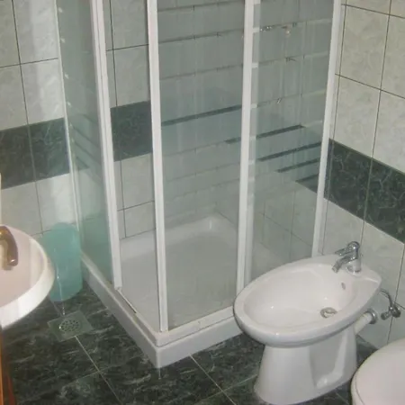 Arch1 - One Bedroom With Terrace 3 *